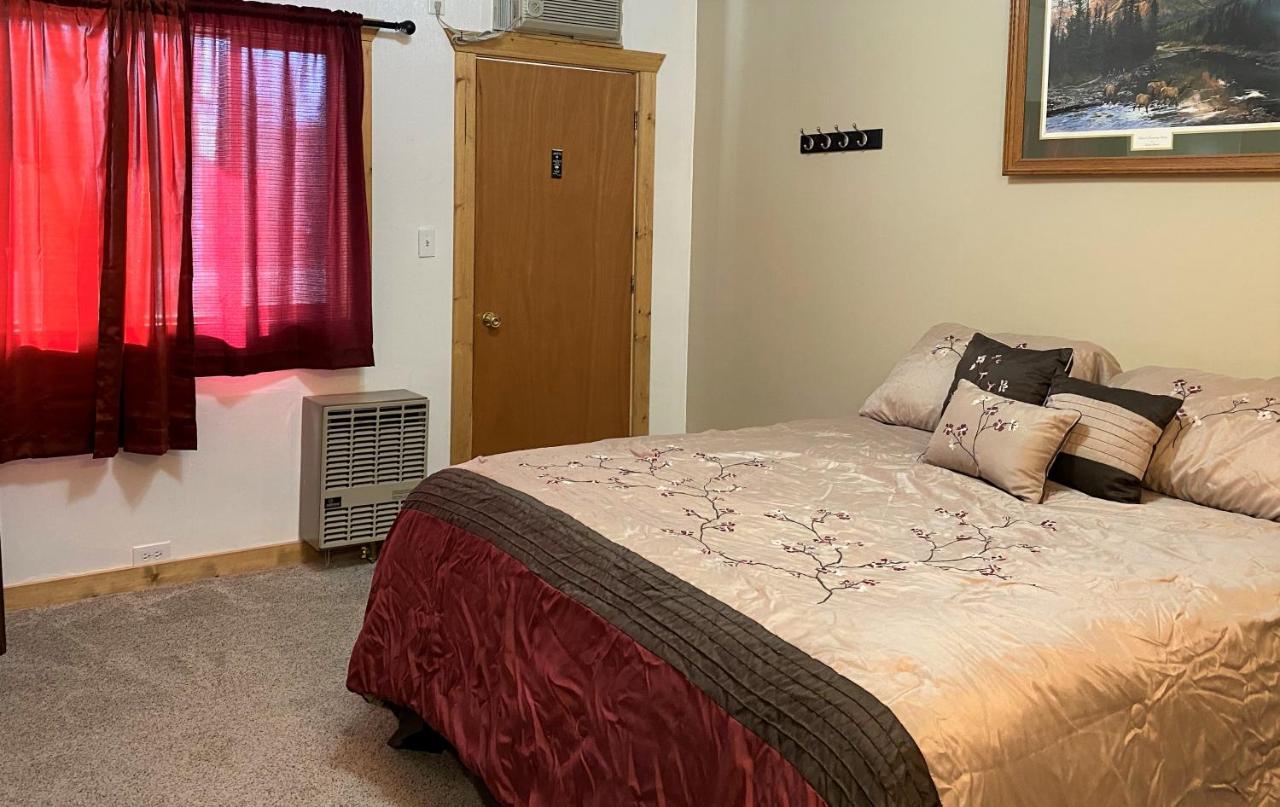 Wagons West Motel Augusta Екстер'єр фото